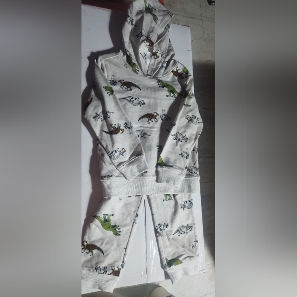 Boys 2 piece outfit